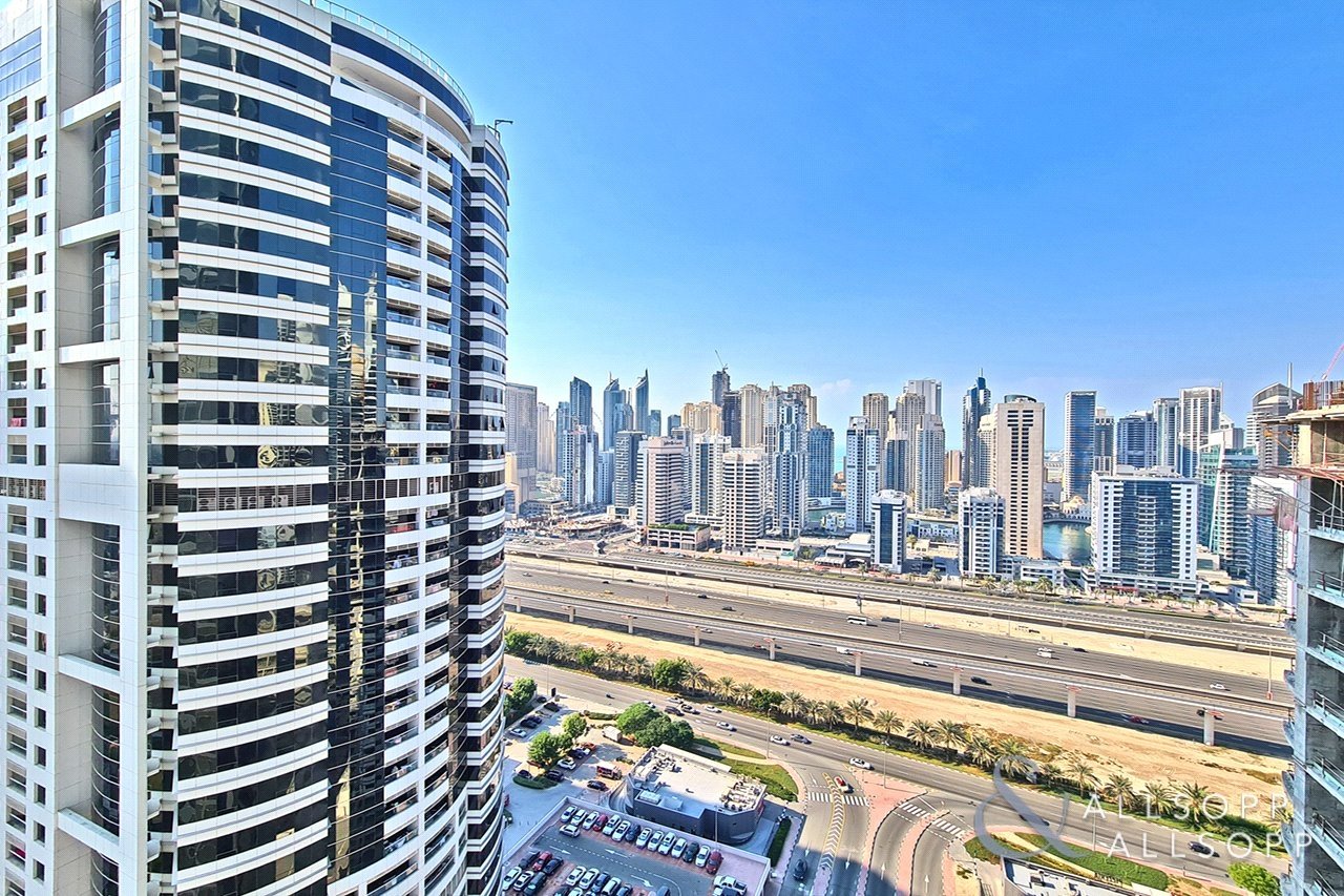 Simple Apartments For Rent In Jlt Dubai for Small Space